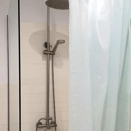 Luminoso Con Piscina *